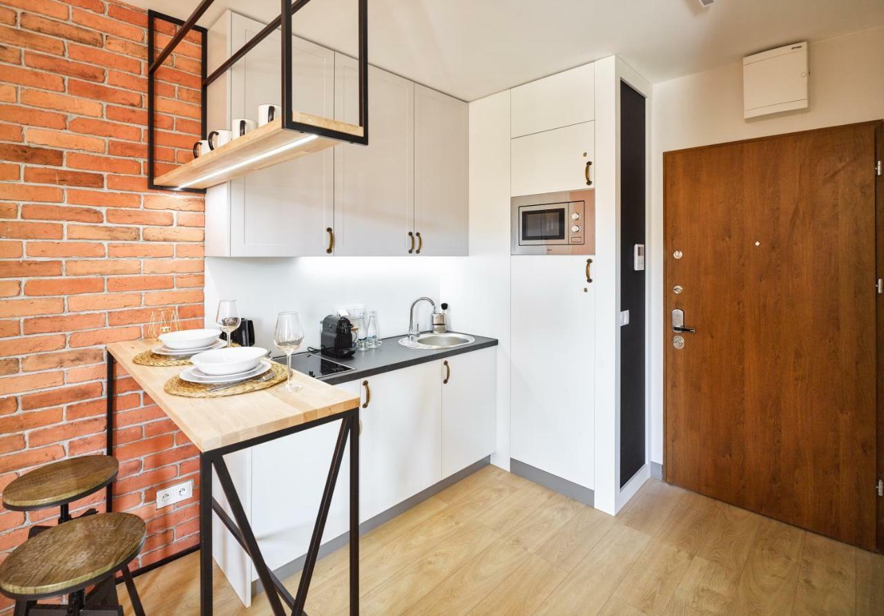 وارسو Atelier Apartamenty Praga No. 4 المظهر الخارجي الصورة
